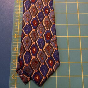 Vogue ties 100% silk tie